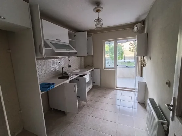 EMLAX'TAN ÜNİVERSİTE TOKİDE 3+1 KİRALIK DAİRE fotoğraf 17