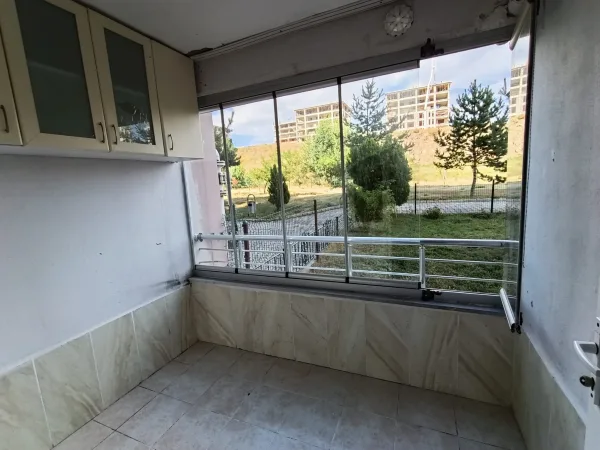 EMLAX'TAN ÜNİVERSİTE TOKİDE 3+1 KİRALIK DAİRE fotoğraf 2